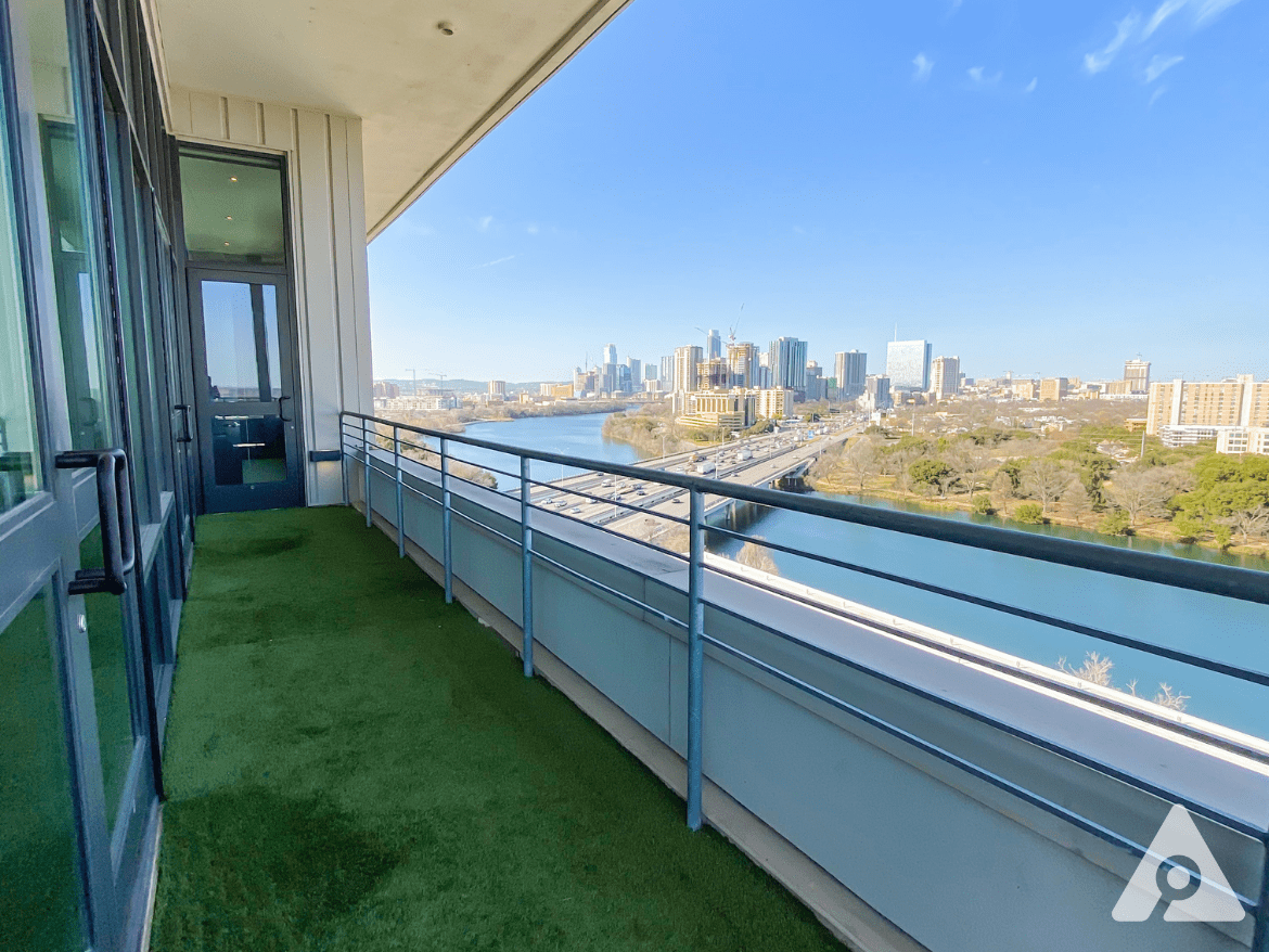 Guide to East Riverside Oltorf Neighborhood Austin Texas