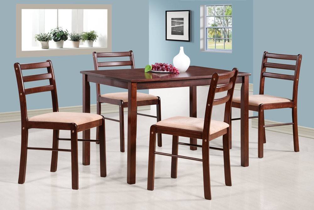 Top 3 Best Messmate Dining Furniture Sets