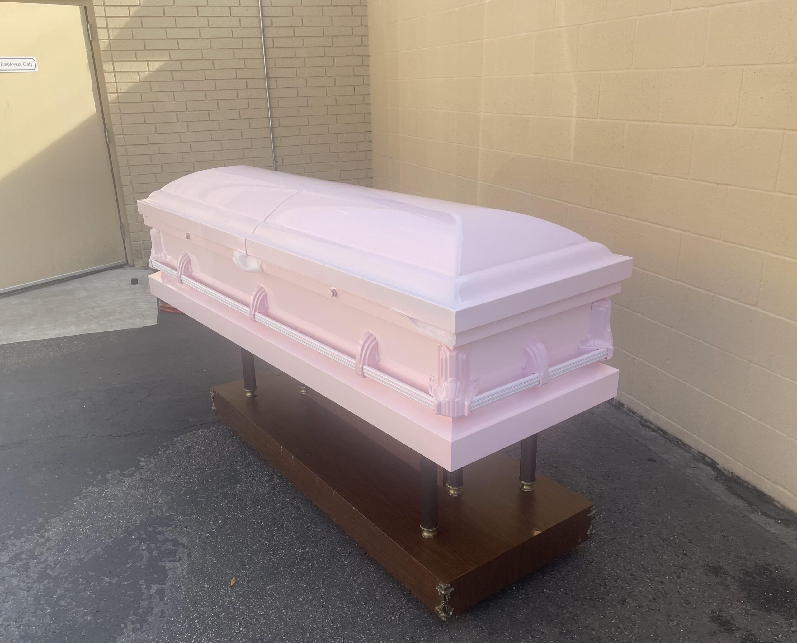Economy Pink Austin Caskets™ Local Austin, TX Caskets Funeral Flowers