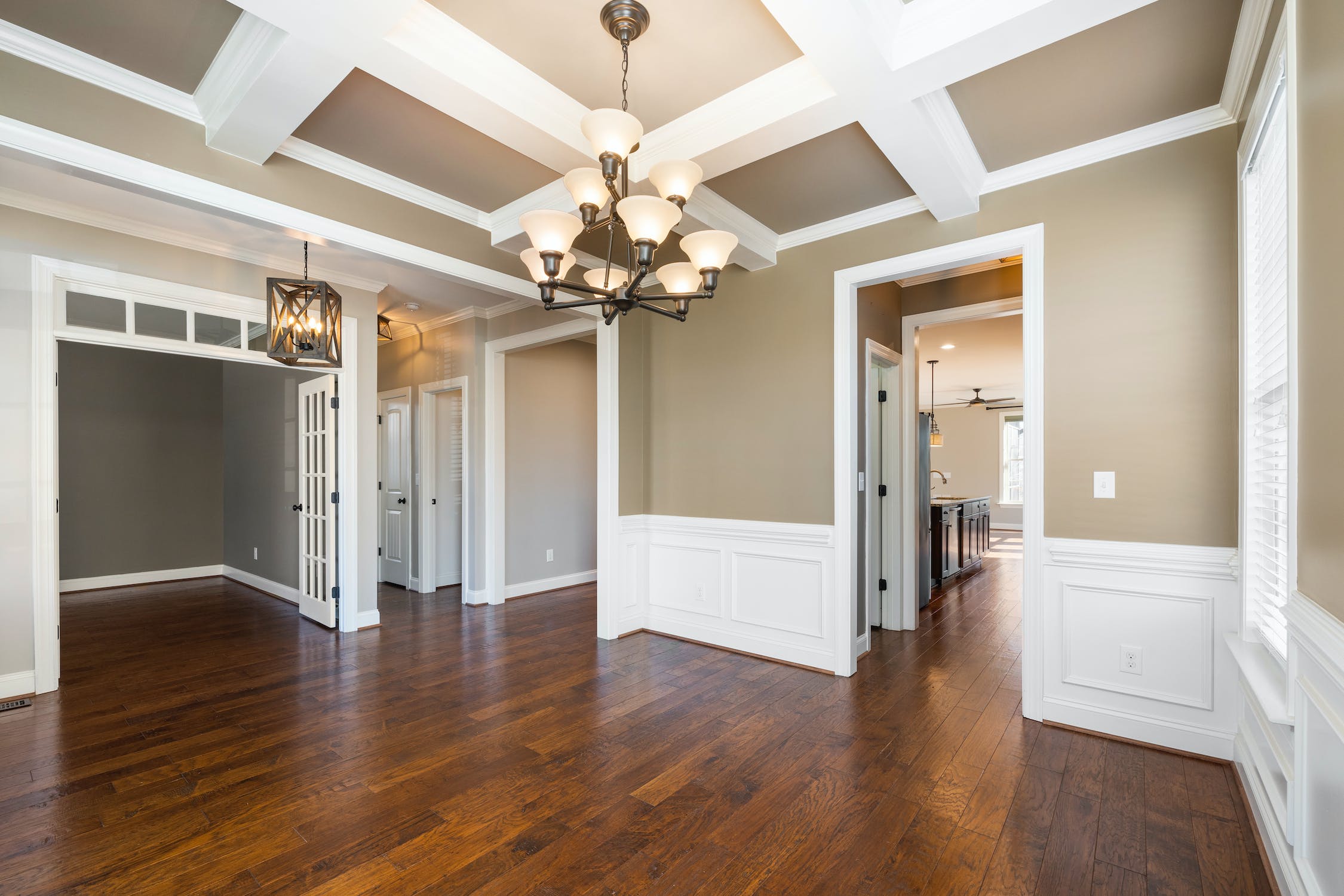 How Much Extra Hardwood Flooring Do I Need? Flohr