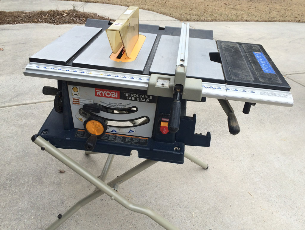 Top 5 Woodworking Tools for the Hobbyist