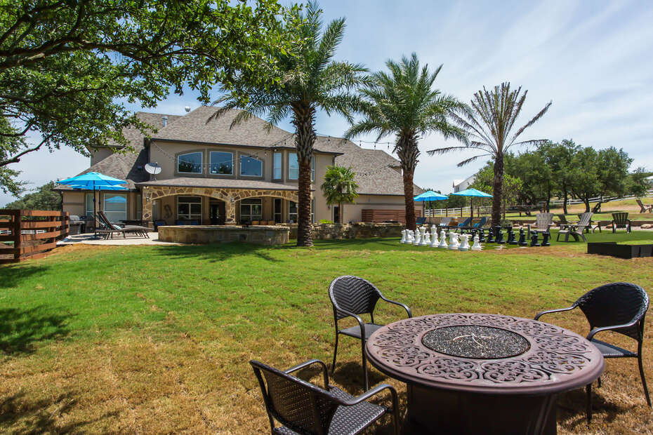 Rentals with the Best Kitchen for Thanksgiving at Austin Vacation