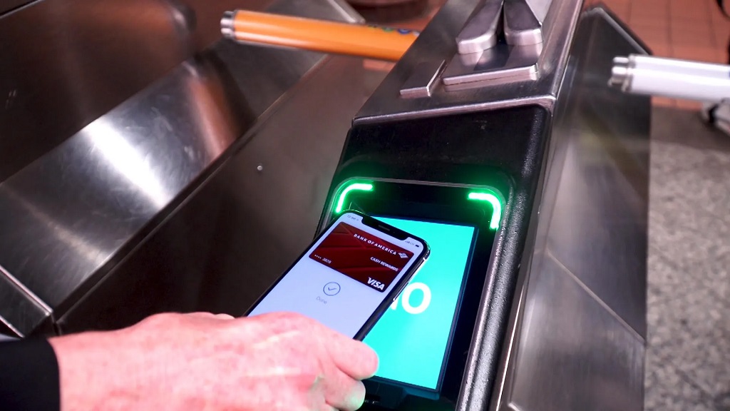Does Subway Take Apple Pay Find Out How to Pay in a Snap! Red Creative