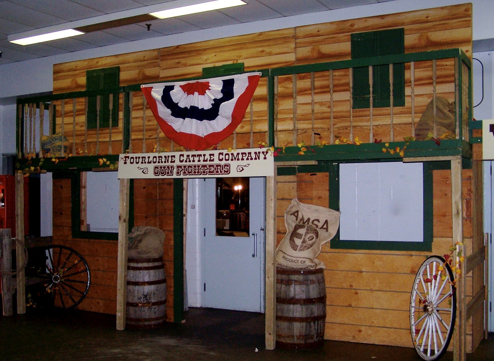 Western Decor & Displays Authentic Western Productions
