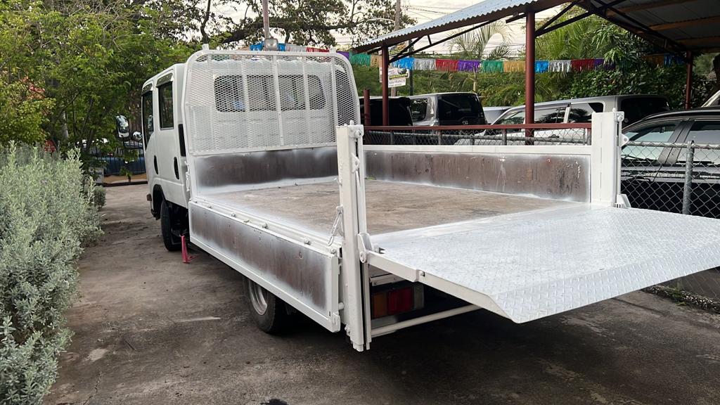 2007 ISUZU NPR DOUBLE CAB Auto Alternatives