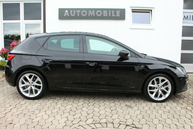 Seat Leon FR 1,4 TSI NAVI LED PDC SHZ GRA FULLLINK Auto Martines
