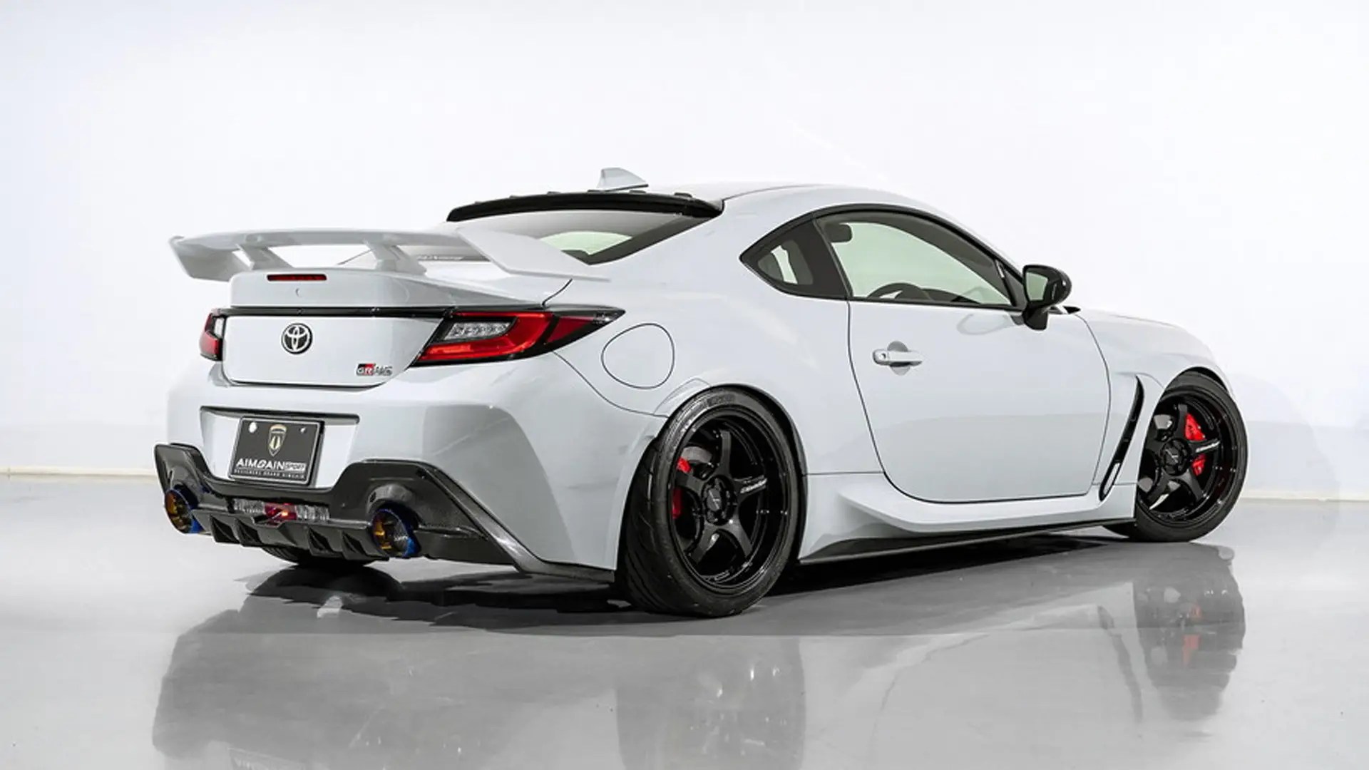 最帅 86 杀到！Toyota GR86 升级 Aimgain 改装套件，颜值爆表，杀气十足，2.4L Boxer 引擎，马力 237PS