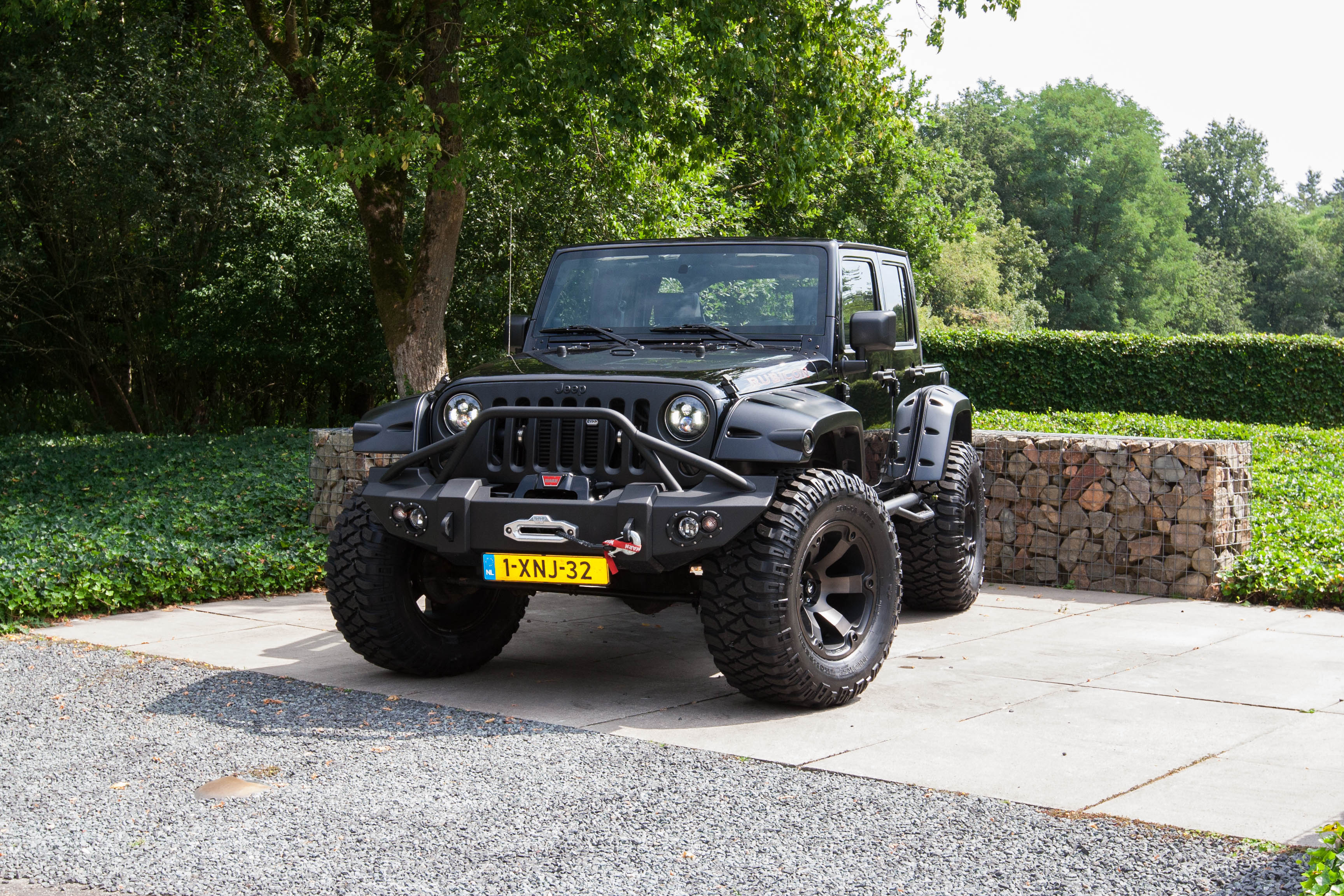 Jeep Wrangler Unlimited - Auto Advance