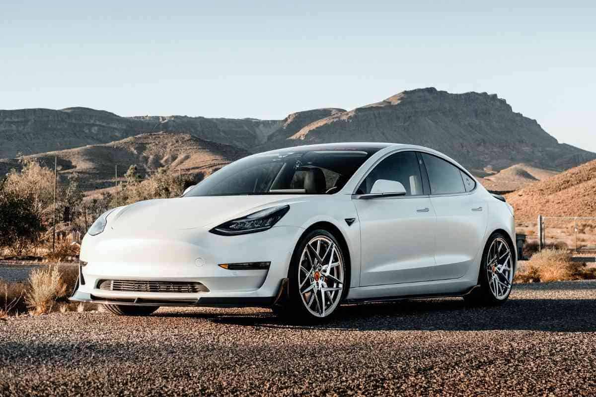 Do Teslas Have Transmissions? (Explained)