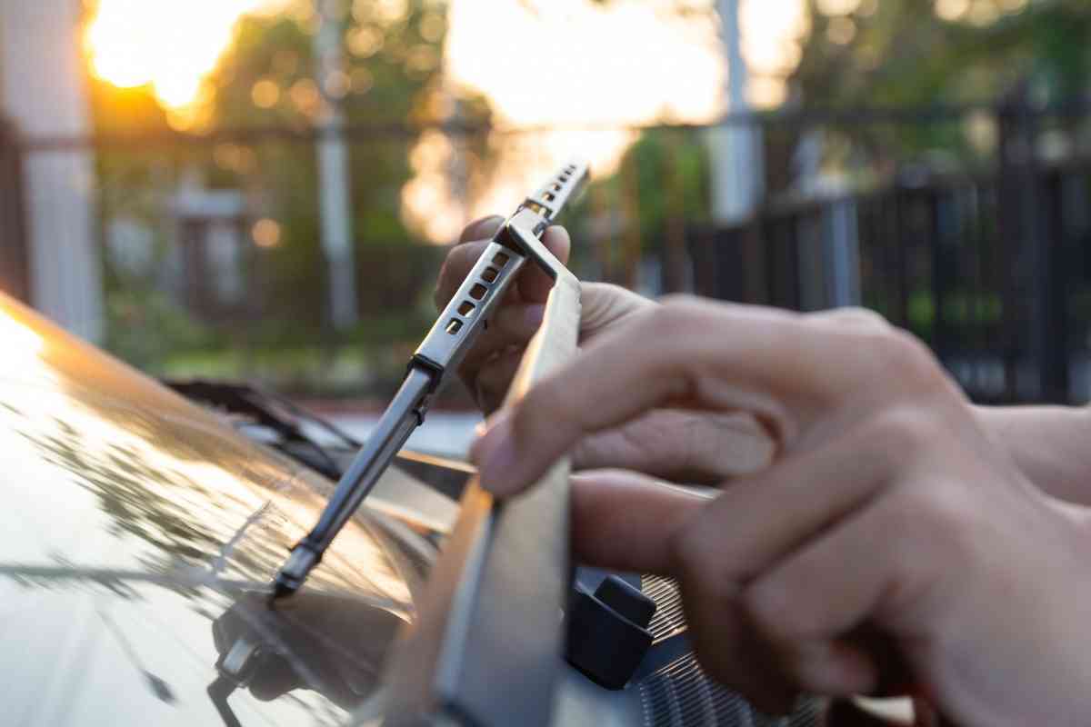 How To Remove Bosch Wiper Blades (3 Easy Steps)