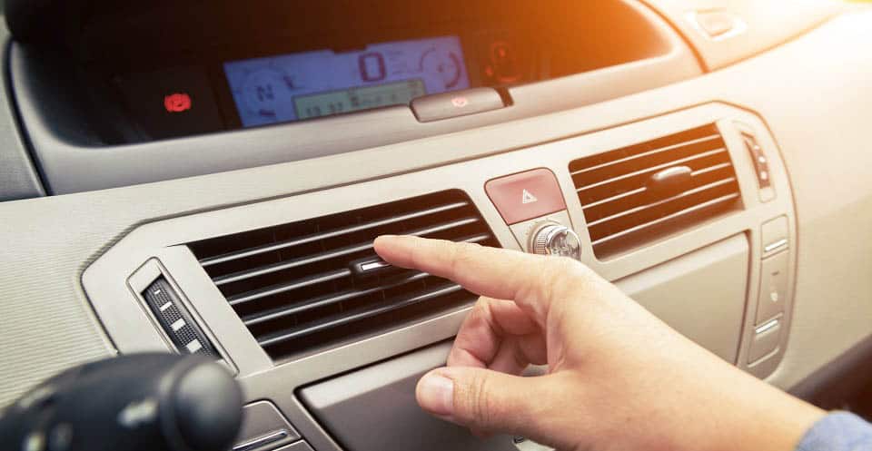 Symptoms Of A Bad AC Pressure Switch [2024 Guide] - Auto Chimps