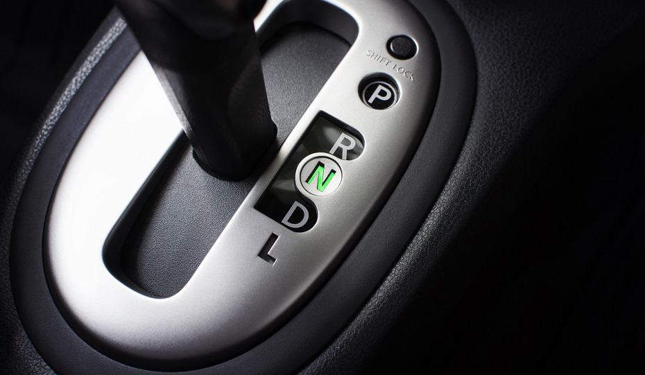 Overfilled Transmission Fluid Symptoms, Effects [+ How To Fix] Auto