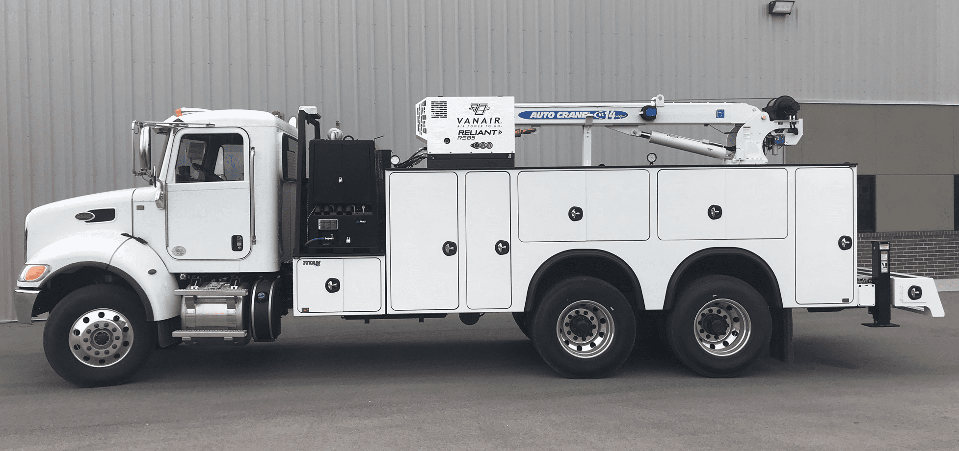 Titan 85 Tandem Welder Auto Crane
