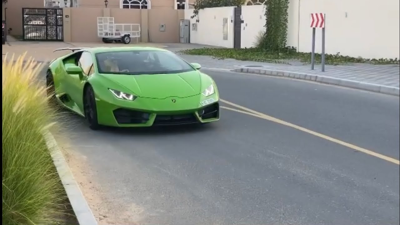 VIDEO Huracan Used To Deliver Mangoes in Dubai AutoDrift.ae