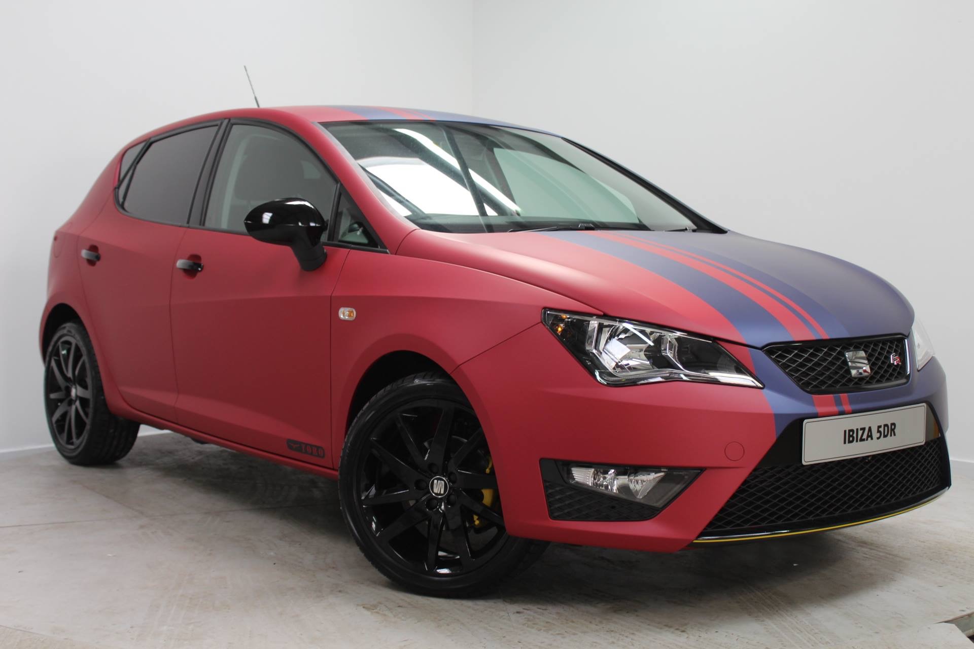 Car Vinyl Wrapping in Blackpool Lancashire from Alloy Expert