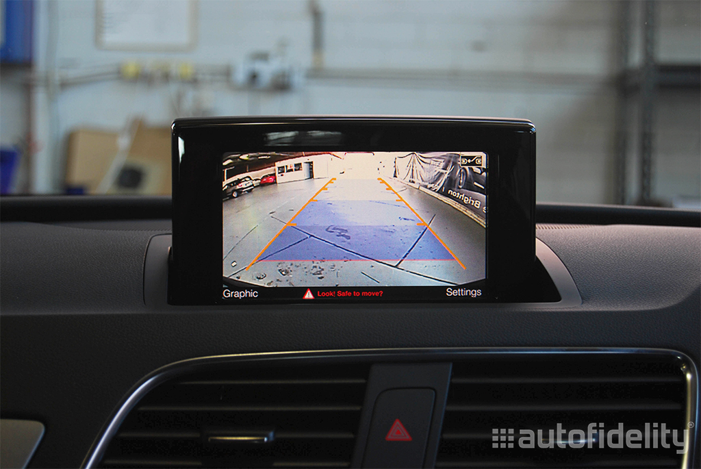 Integrated Rear View Camera System For Audi Q3 8U autofidelity