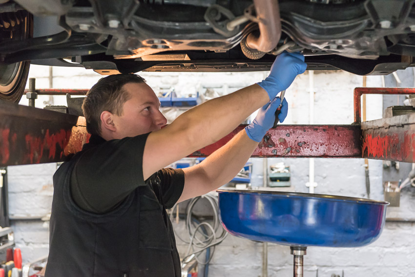 Servicing & Repairs