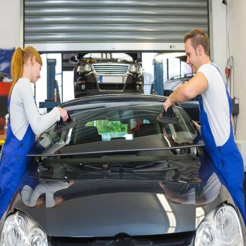 Car Windshield Auto Glass Repair Shop In Dubai