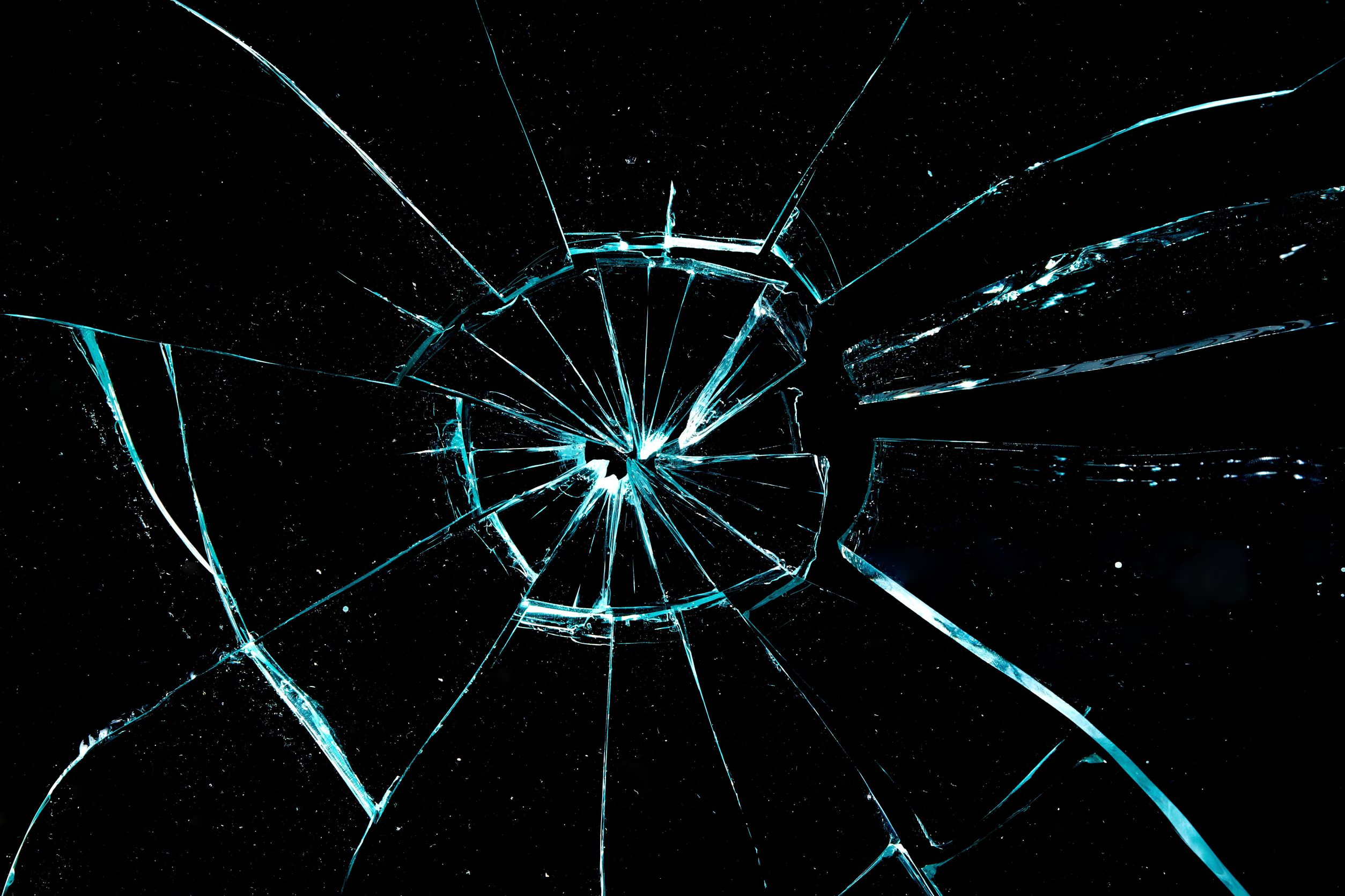 Can You Drive With A Cracked Windshield?
