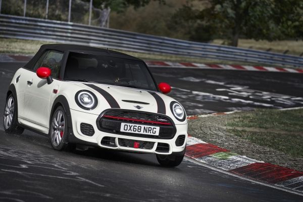 mini-john-cooper-wor