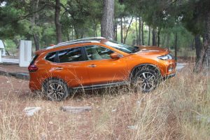 Nissan_X-Trail_1.7_autoholix_0