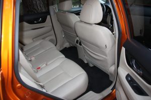 Nissan_X-Trail_1.7_autoholix_025