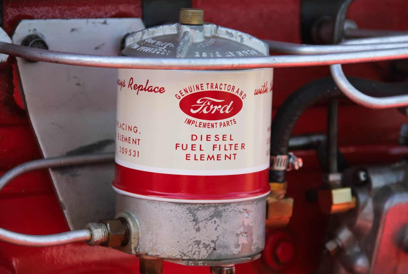 Water In Fuel Filter Symptoms (9 Telltale Signs)