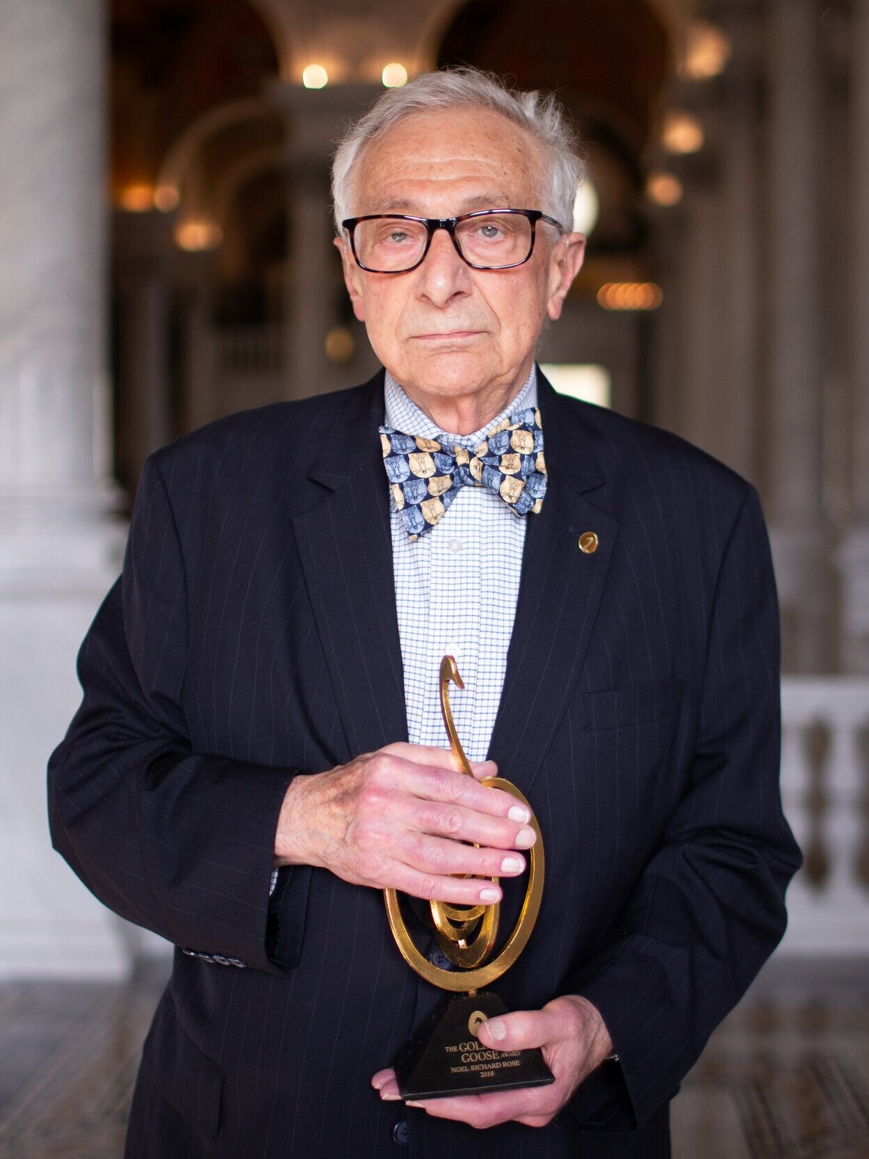 Dr. Noel Rose Receives Prestigious Award Autoimmune Association