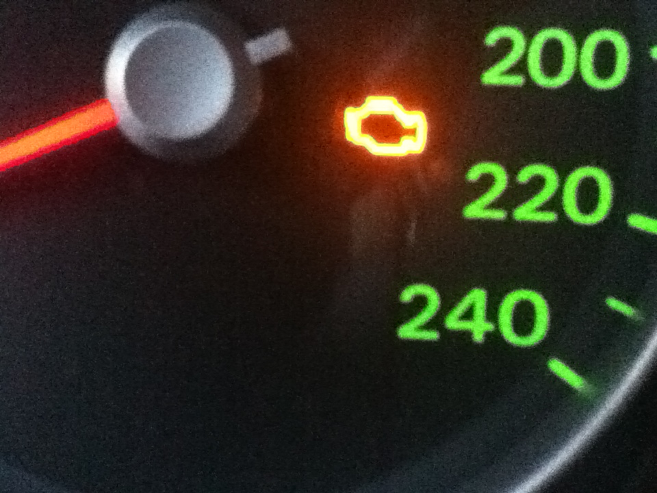 Motorleuchte leuchtet oder blinkt auf. Was tun? Erste Tipps