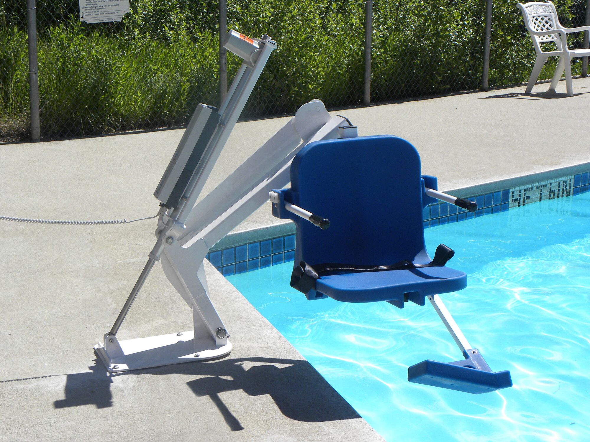 The Ranger Pool Lift Automated Aquatics