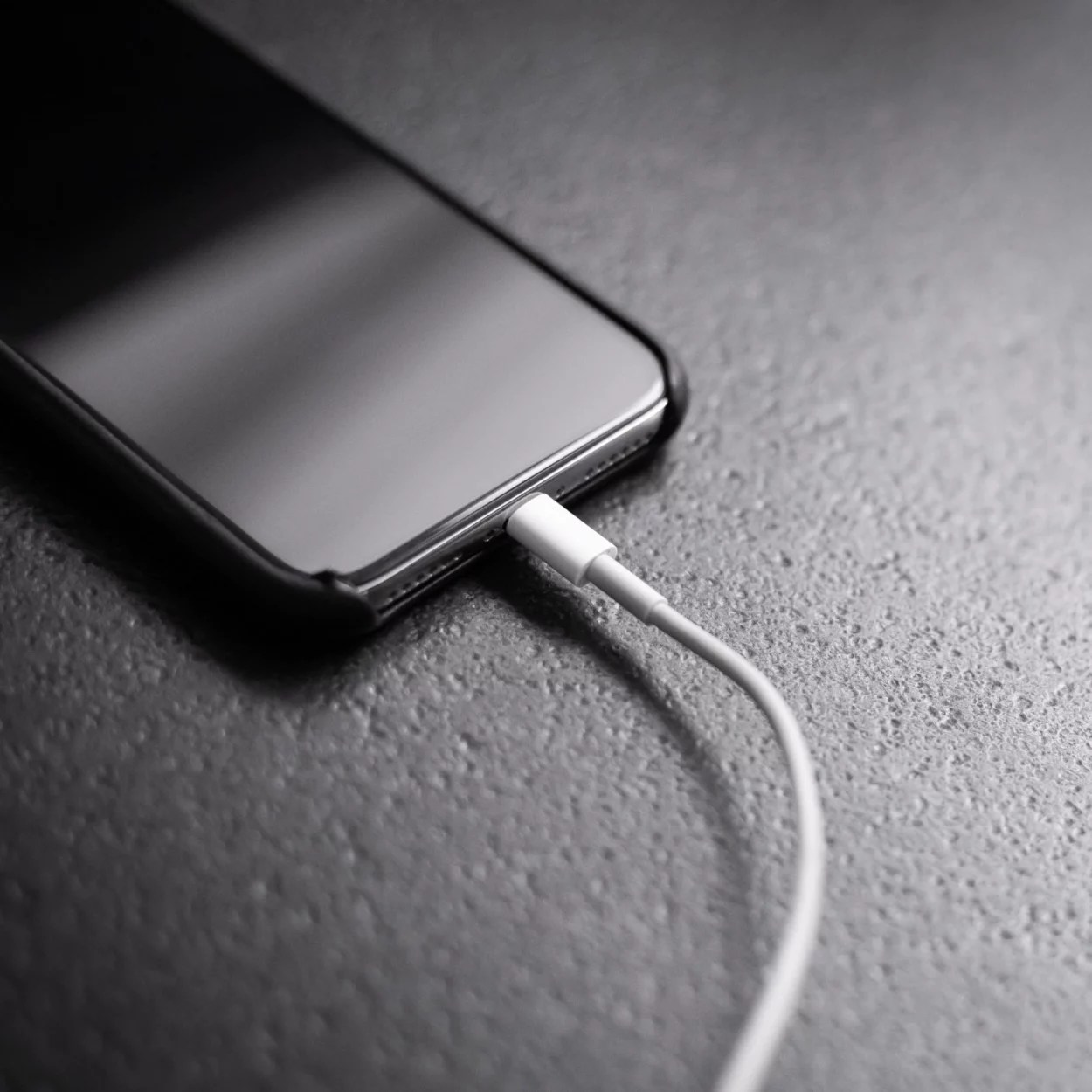 The Truth Behind Emergency Override Charging on Your iPhone Automate
