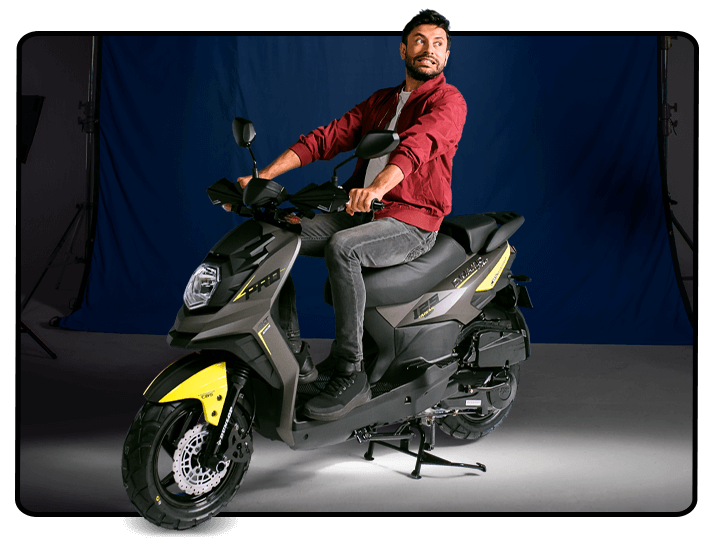 Motos Automáticas AKT ¡No más decisiones en automático! En AKT