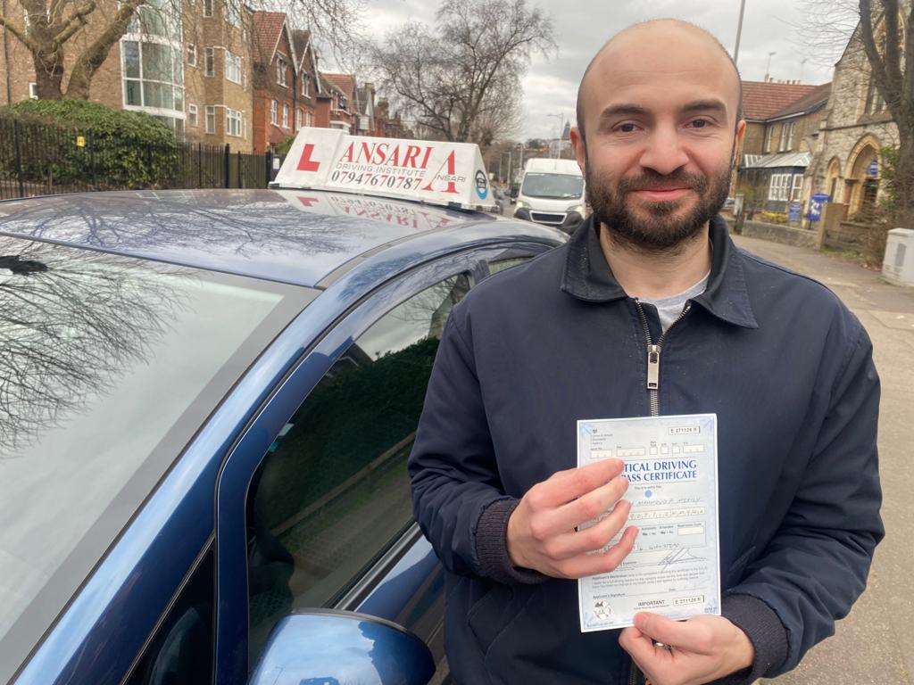 Driving Instructor Luton I Automatic Driving School Luton I Driving