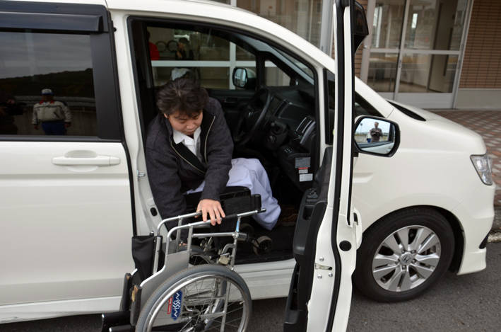 【ホンダ】身障者、移送ドライバー向けの安全運転プログラム、補助装置を開発 オートプルーブ Auto Prove