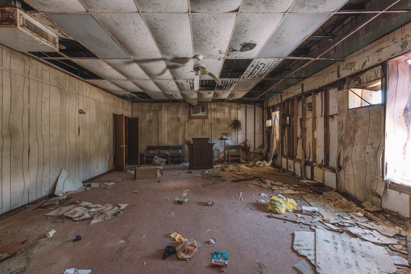 F & M McLendon Funeral Home Autopsy of Architecture