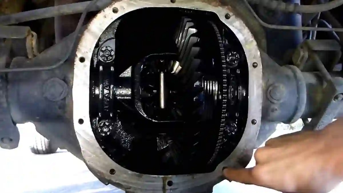Differential Fluid Change Cost: Rear & Front With Affecting Factors