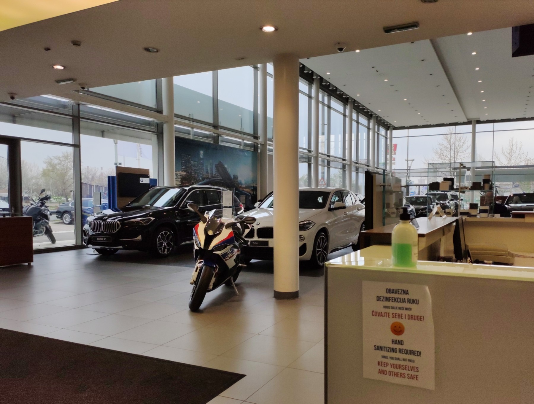 Delta Motors prodajni saloni i servisi su tu za klijente Auto Republika