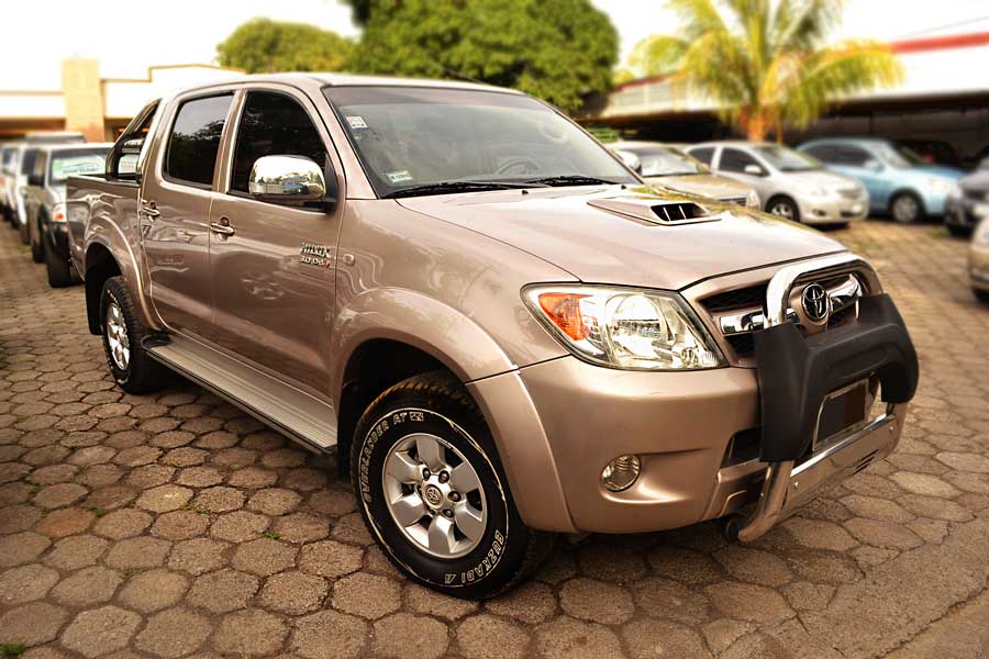TOYOTA HILUX SRV 2008 en Managua