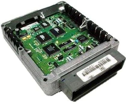 Circuitos de Procesamiento de Datos en una ECU – Guía Técnica