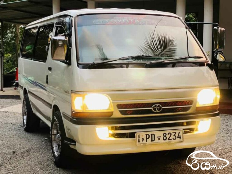 Used Toyota Dolphin 2001 Van for Sale Rs.9075000 in Kegalle Sri Lanka