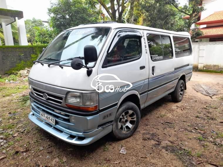 Used Toyota Dolphin 1994 Van for Sale Rs.2695000 in Pugoda Sri Lanka