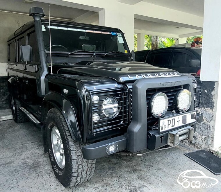 Used Land Rover Defender 110 2009 SUV for Sale Rs.24500000 in Meerigama