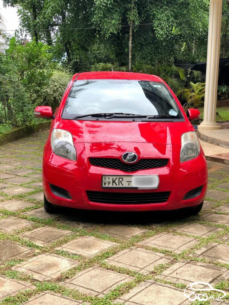 Used Toyota Vitz 2009 Car for Sale in Kandy Sri Lanka