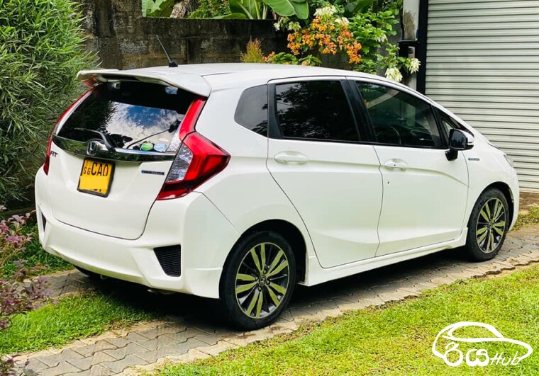 Used Honda Fit GP5 S 2015 Car for Sale in Kegalle Sri Lanka