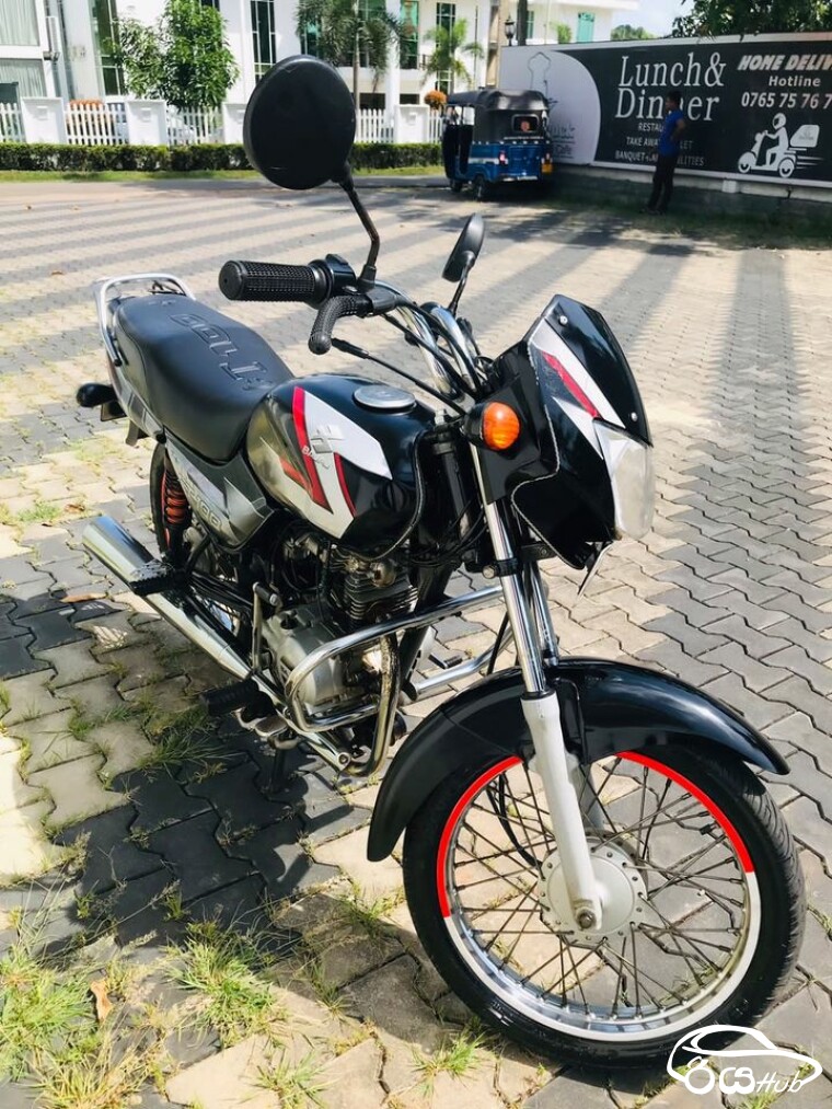 Used Bajaj CT 100 2013 Motorcycle for Sale Rs.325000 in Gampaha Sri Lanka