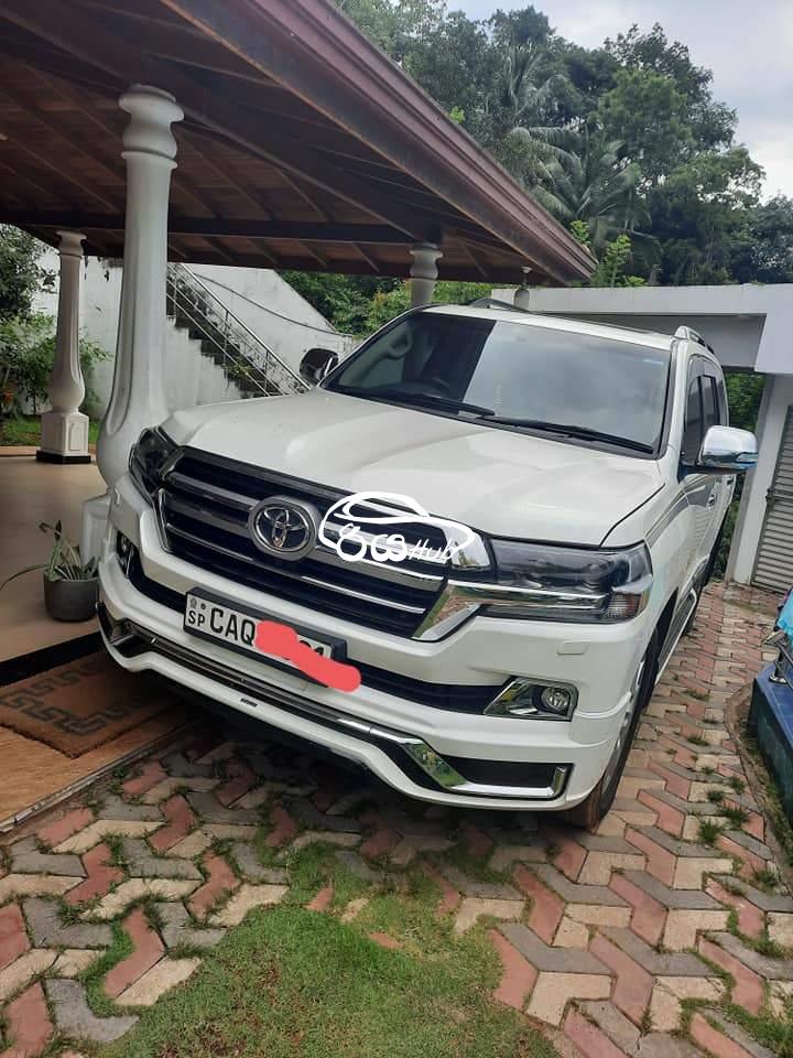 Used Toyota Land Cruiser V8 2016 SUV for Sale in Ratnapura Sri Lanka