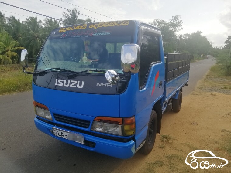 Used Isuzu Elf 2005 Lorry for Sale Rs.3475000 in Sooriyawewa Sri Lanka