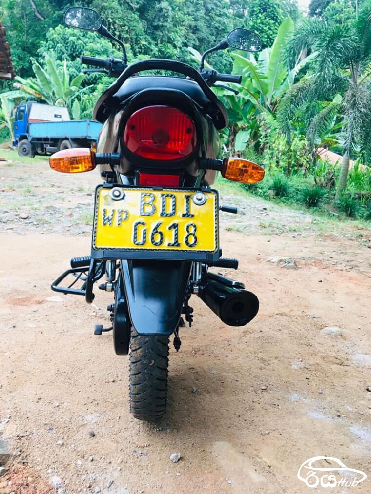 Used Bajaj Platina 2015 Motorcycle for Sale Rs.365000 in Weweldeniya