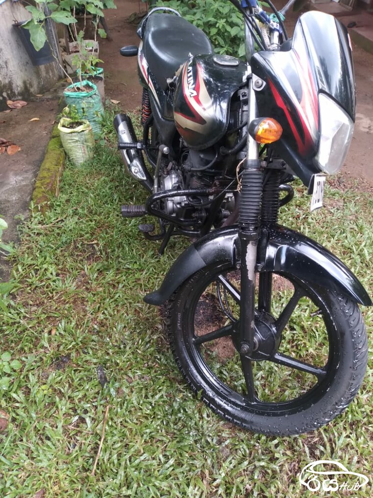 Used Bajaj Platina 2015 Motorcycle for Sale Rs.335000 in Hokandara Sri