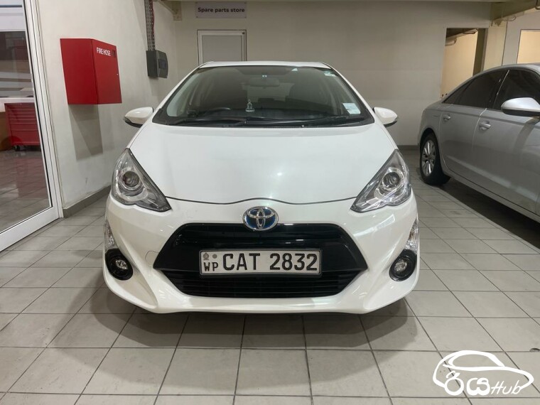 Used Toyota Aqua 2015 Car for Sale Rs.6600000 in Gampaha Sri Lanka